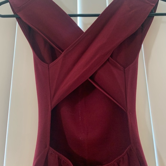 Burgundy dress - Picture 3 of 5